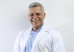 Dr. Juan Bernardo Schuitemaker